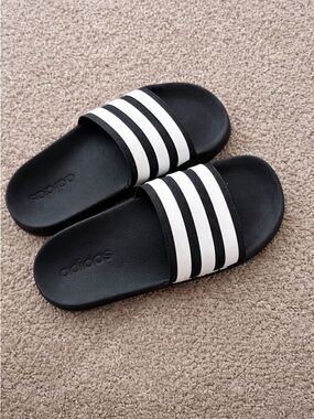 adidas Black Slides with White Three-Stripe Strap